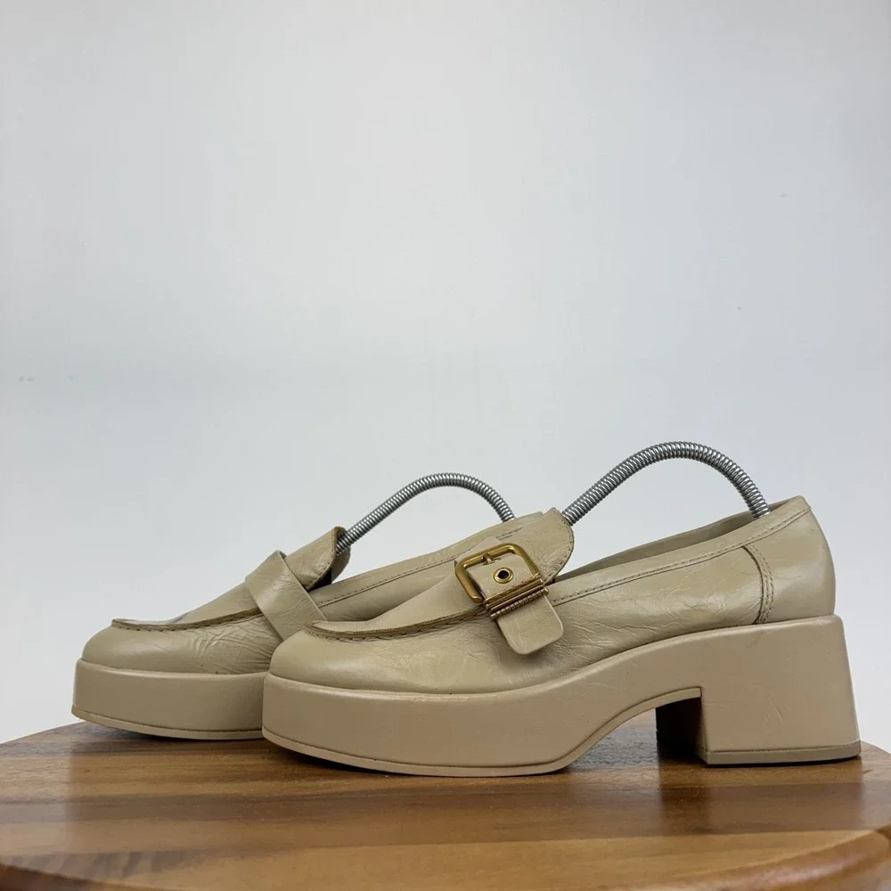 New Womens Dolce Vita Yonder Beige Leather‎ Platform Heeled Loafers Size 9.5 M
